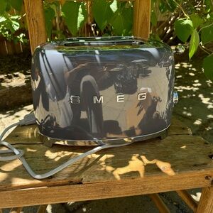 New Smeg 2 Slice Toaster Gray